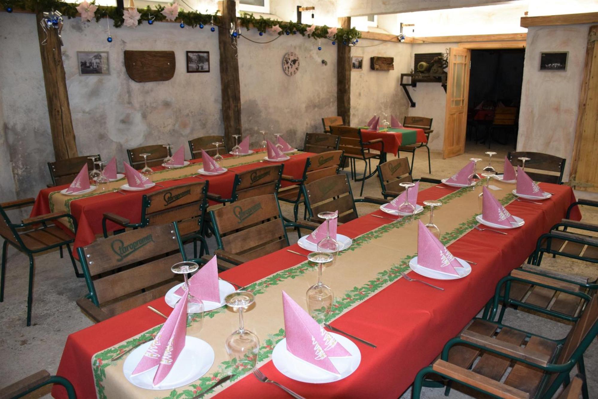 Guesthouse Pr'Sefu Brezice Ruang foto